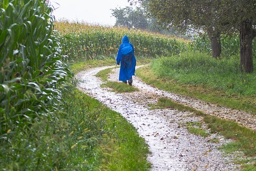 randonne sous la pluie.jpg